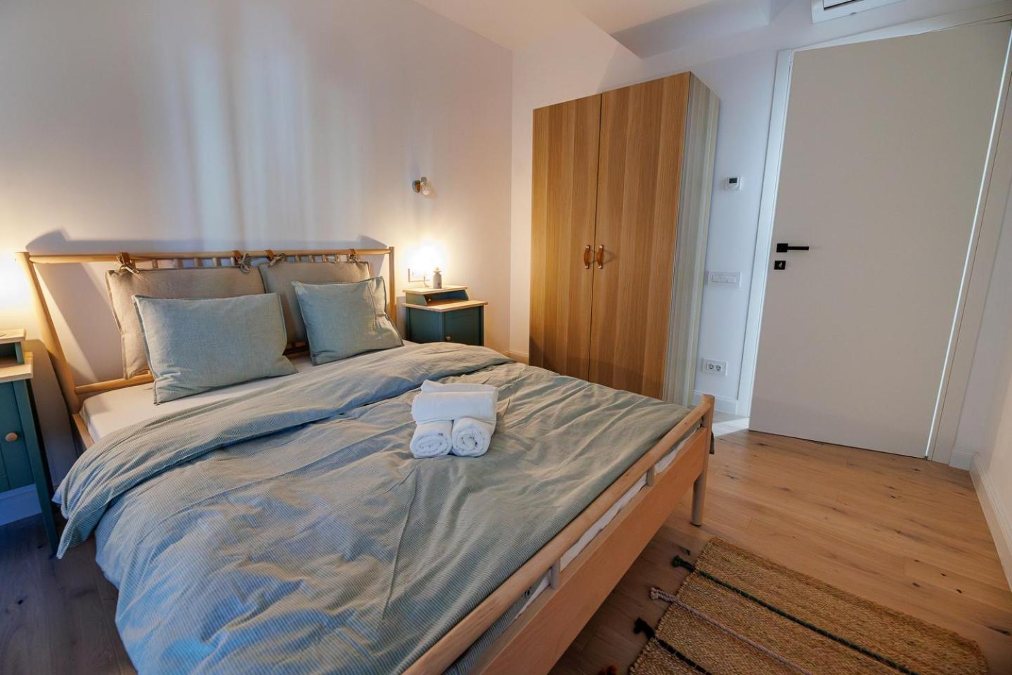 The Corner Luxe Apartment Boekarest Buitenkant foto