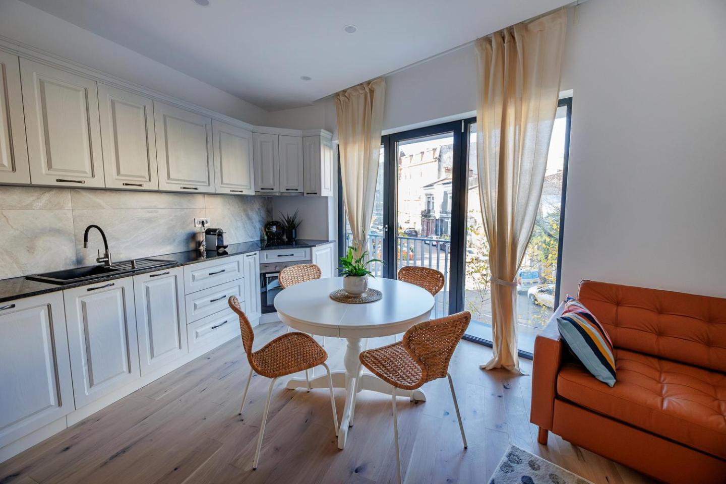 The Corner Luxe Apartment Boekarest Buitenkant foto