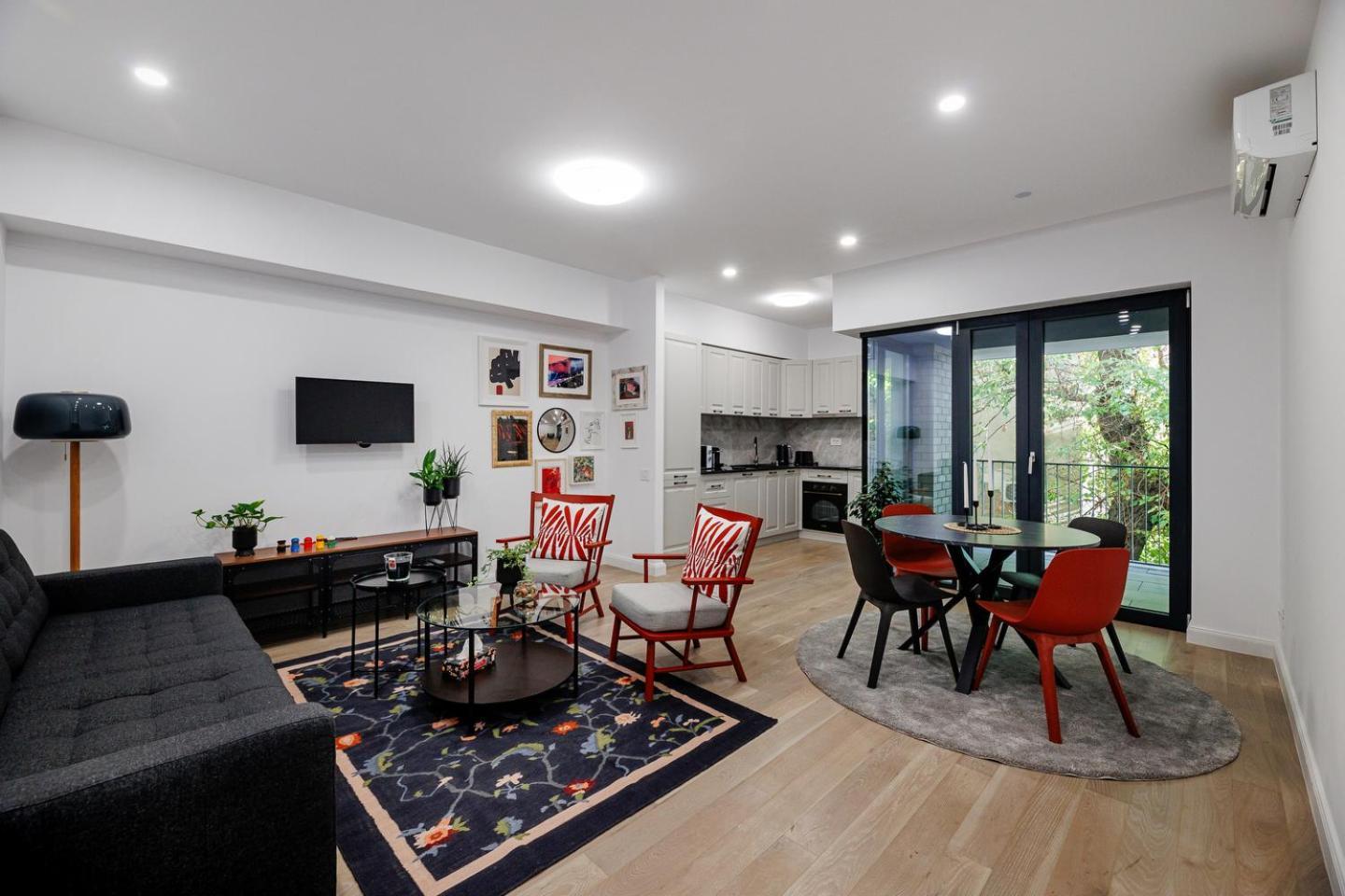 The Corner Luxe Apartment Boekarest Buitenkant foto